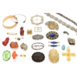 A large selection of costume jewellery.