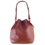 A Louis Vuitton Tan Epi Noé GM handbag,