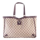 A Gucci canvas Abbey tote handbag,