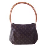 A Louis Vuitton Monogram Looping MM handbag,