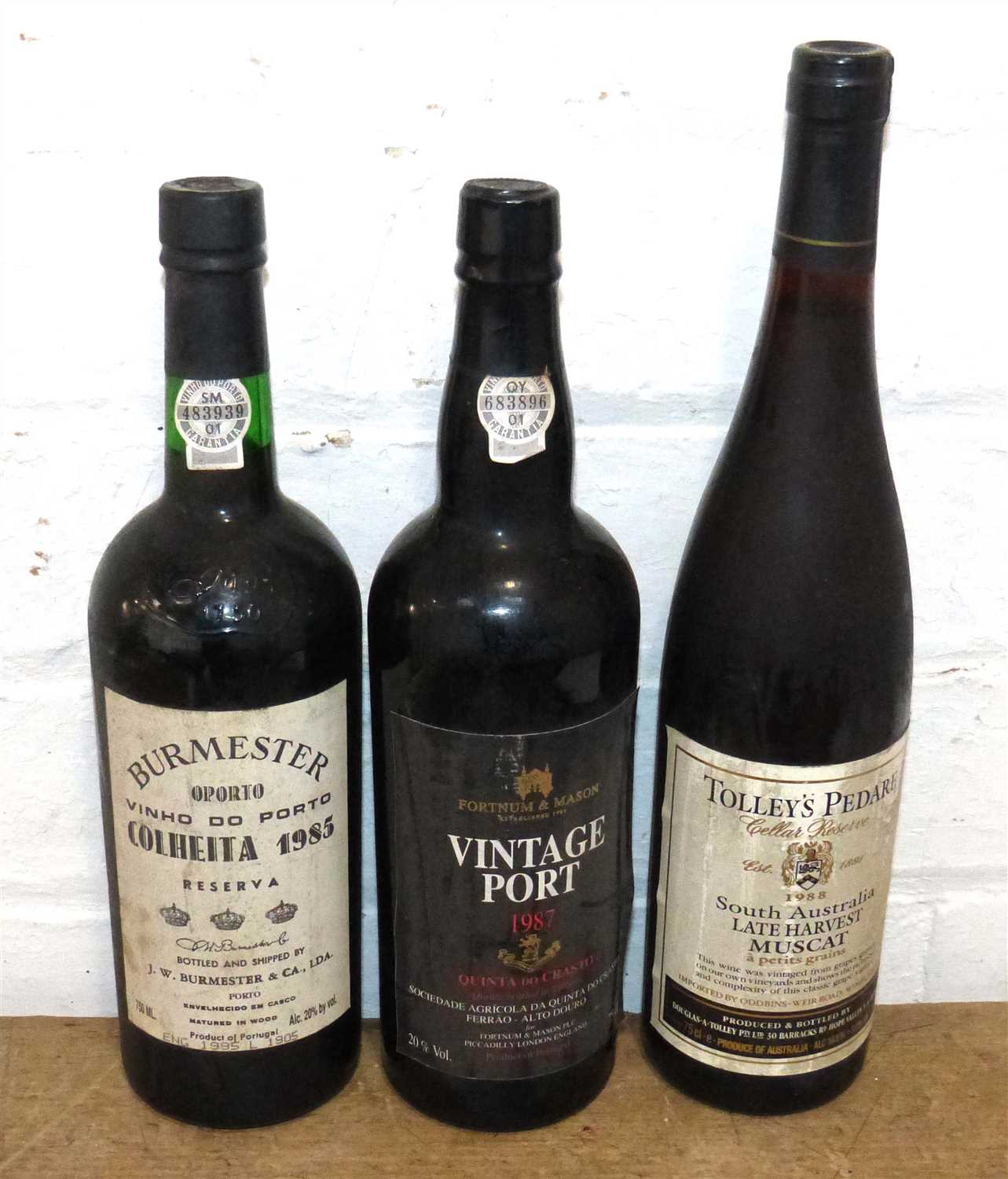 3 Bottles Mixed Lot Vintage Port and Late Harvest Australian Muscat