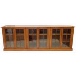 Early 20th-century mahogany bookcase