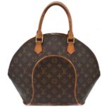 A Louis Vuitton monogram Ellipse bag,