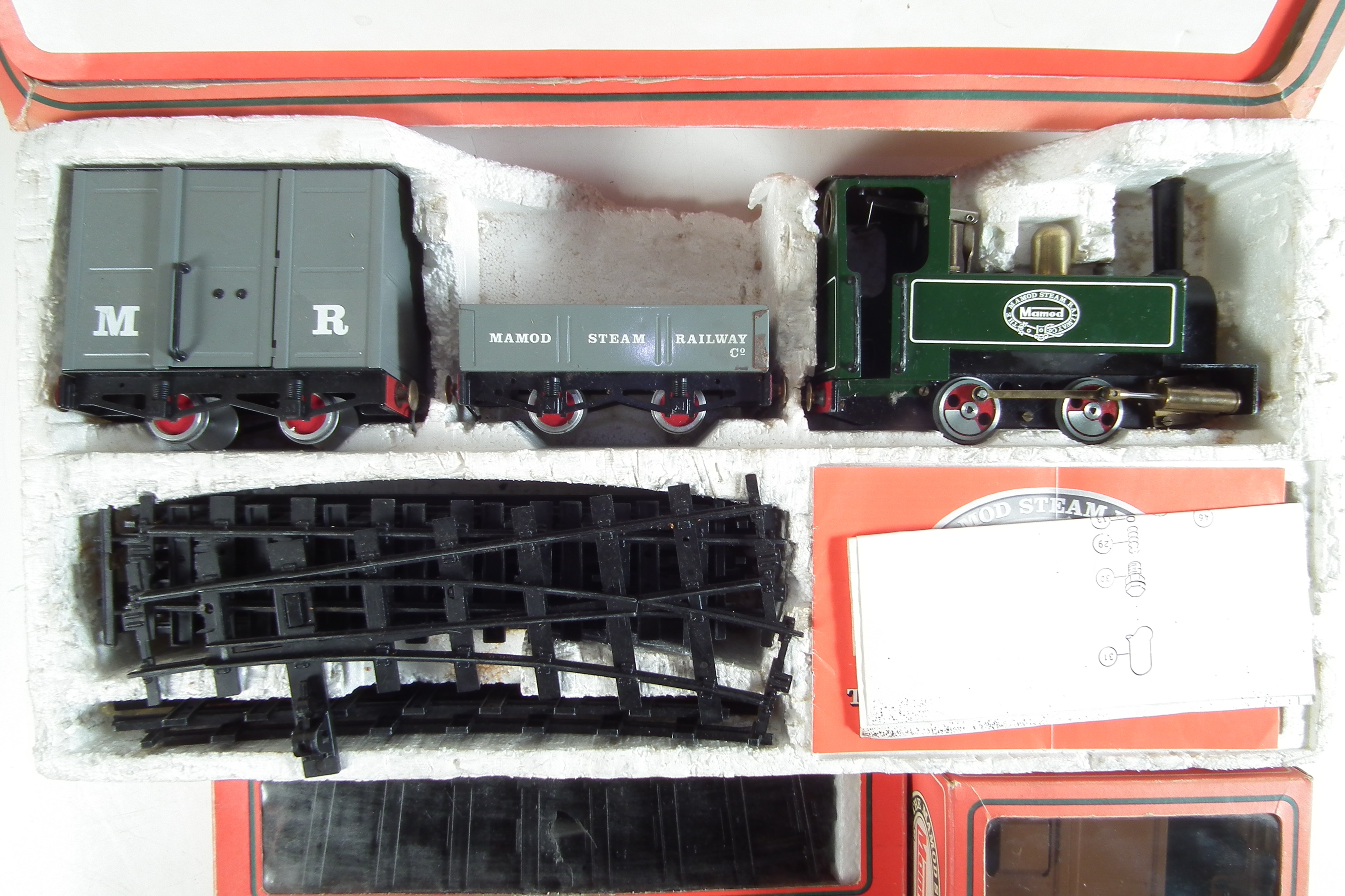 Mamod steam engine train set, - Image 2 of 13