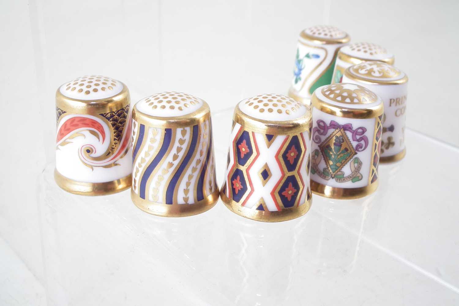 Eighteen Royal Crown Derby thimbles. - Image 2 of 6