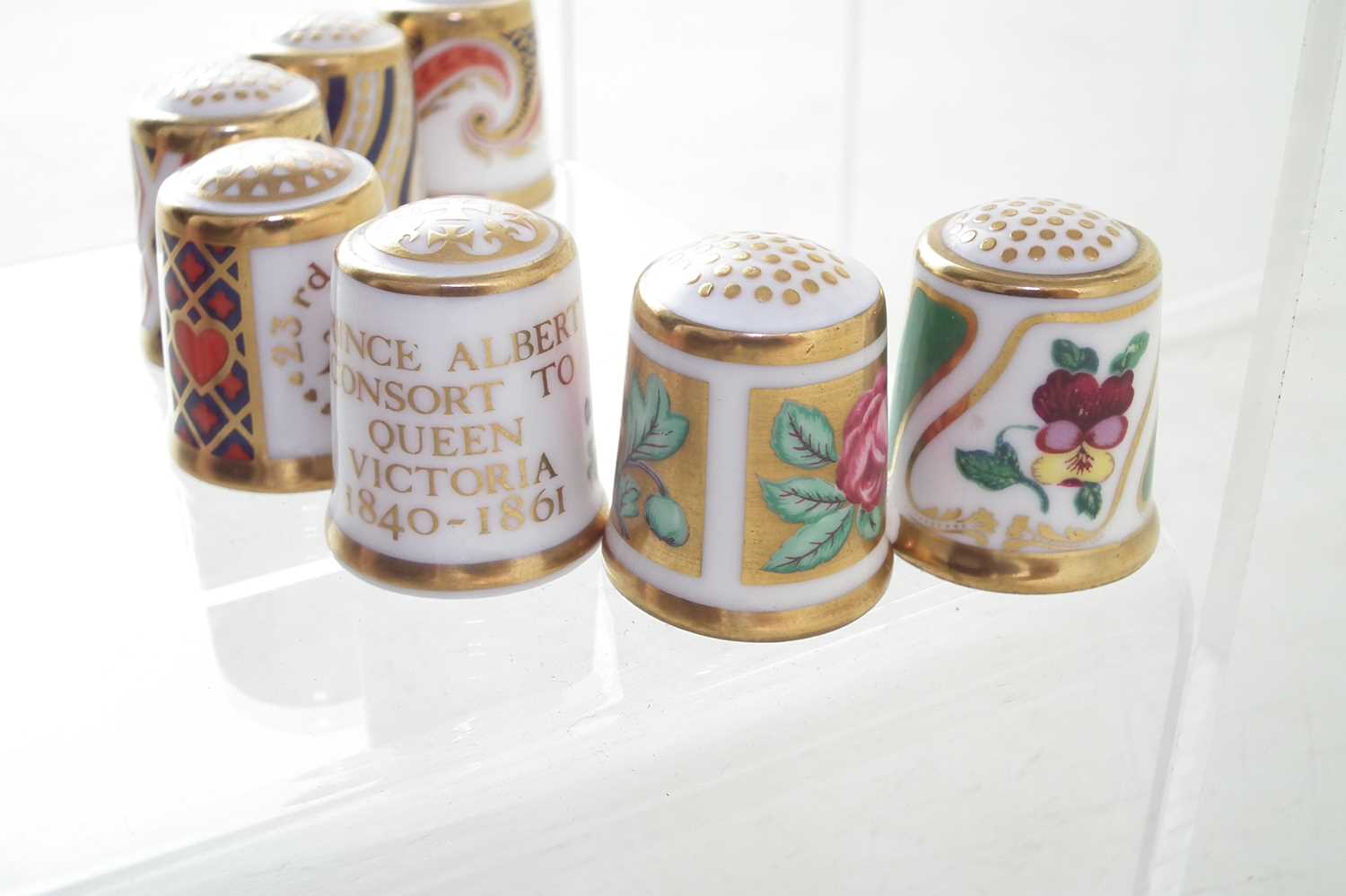 Eighteen Royal Crown Derby thimbles. - Image 3 of 6