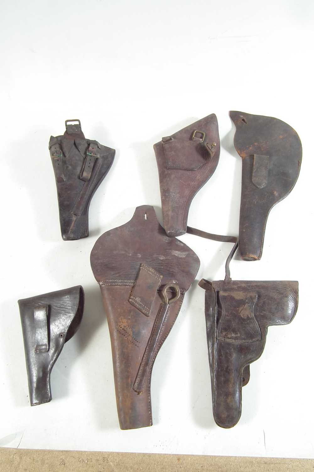 Six various leather pistol holsters - Image 5 of 5
