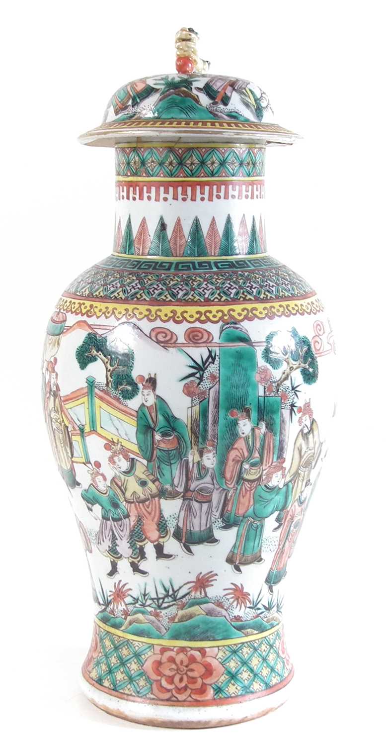 Chinese famille verte vase