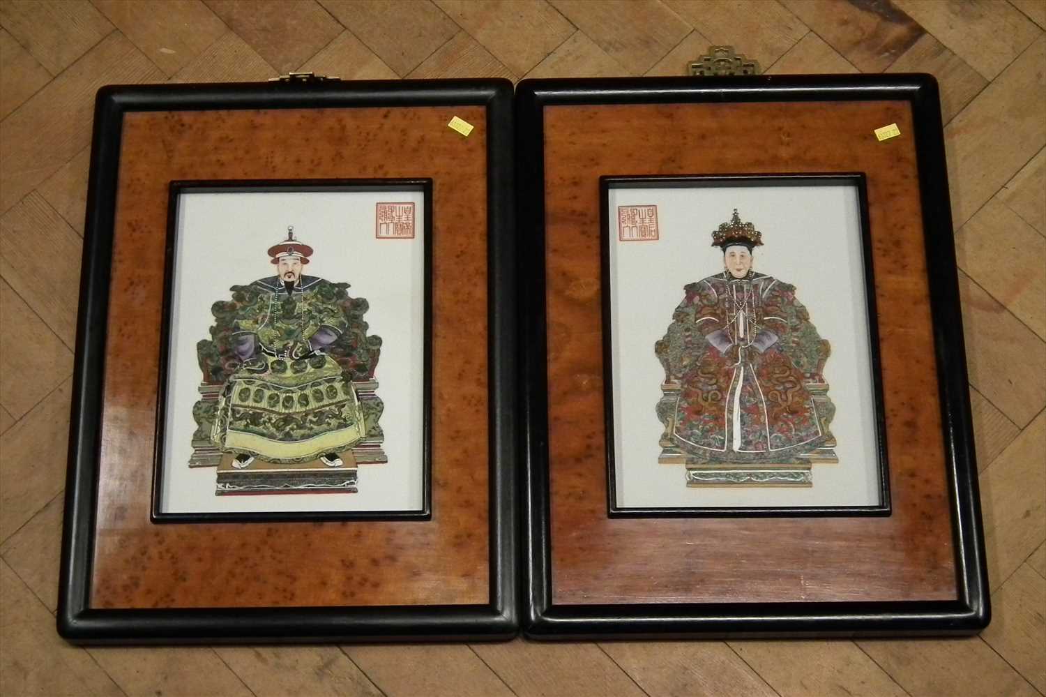 A pair of Chinese ceramic panels. - Image 7 of 9