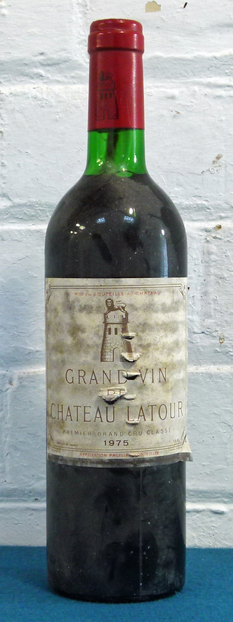 1 Bottle Chateau Latour Pauillac Premier Grand Cru Classe Pauillac 1975