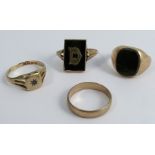 Four 9ct gold rings, to include a wedding band, total weight 13.5g