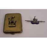 A Royal Warwickshire Regiment sweetheart bar brooch, stamped 'Silver', approximately 5.6cm long,