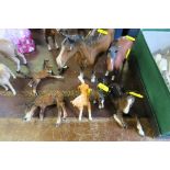 A COLLECTION OF BESWICK MODEL HORSES, INCLUDING BY AND PALOMINO EXAMPLES (7 IN TOTAL), TWO BADLY AF,