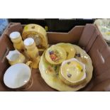 A BOX OF AYNSLEY ORCHARD GOLD CHINA, TO INCLUDE CLOCK, CANDLE STICKS, ETC.