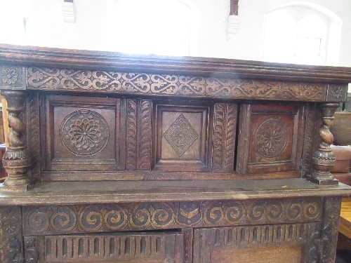 A Antique style court cupboard - Image 2 of 5