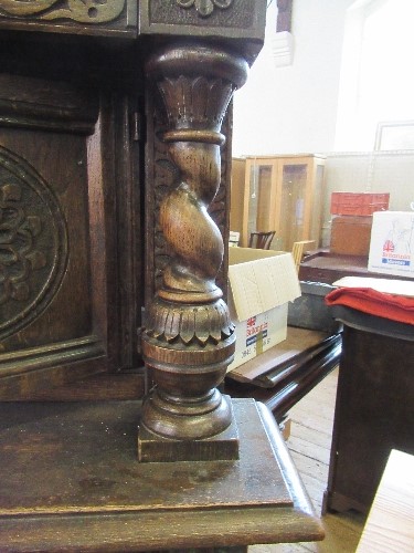 A Antique style court cupboard - Image 5 of 5