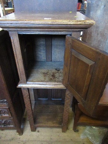An Gothic style oak cabinet on stand - Image 2 of 2