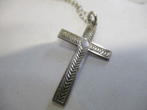 A silver cross on a chain, 2g gross, together with a silver Asian gods motif bracelet, 22g gross, - Image 2 of 7