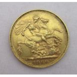 A 1900 gold sovereign
