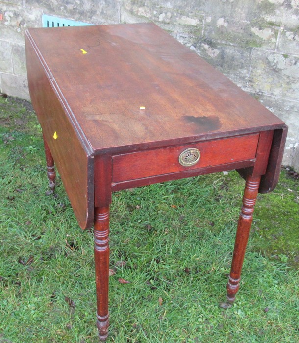 A 19th century mahogany Pembroke table, with drop flaps, with one real and one dummy drawers, raised - Image 2 of 3