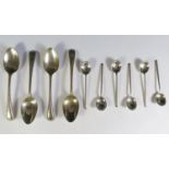 A Set of Six George V Silver Salt Spoons, Sheffield 1931, William Hutton & Sons Ltd., 8.5cm 34.3g