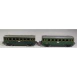 A Pair of Tinplate Hornby O Gauge SNCF "PARIS, LYON, AVIGNON, MARSEILLE" Second and Third Class