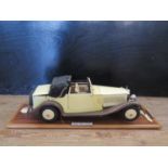 A Pocher 1:8 Scale Rolls-Royce Phantom II Sedanca Coupe' 1932 in Cream and Brown. Damaged.