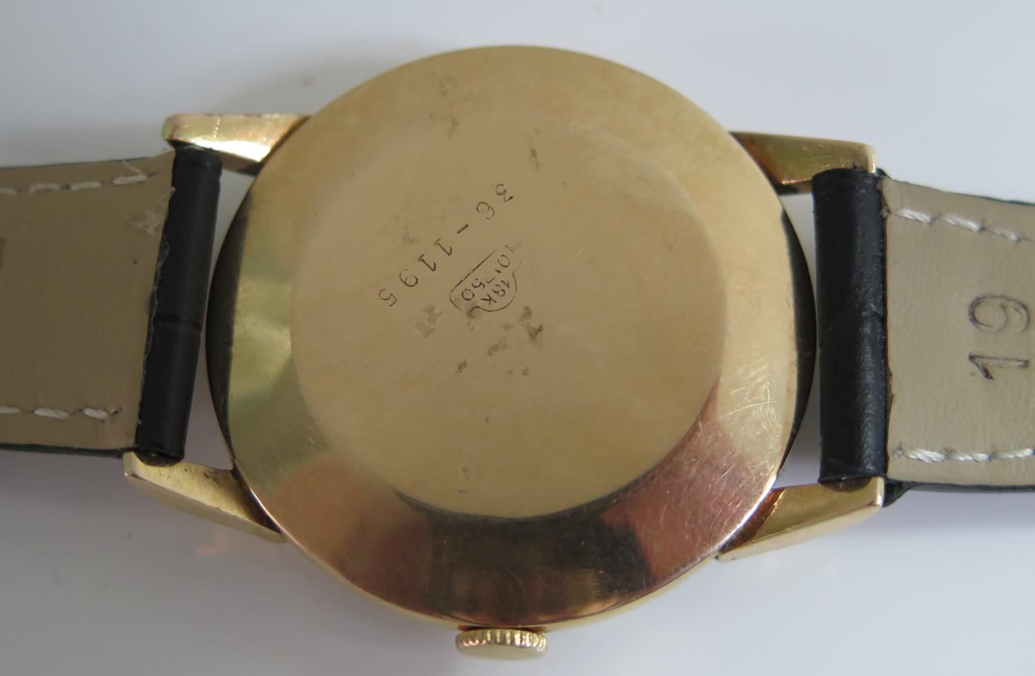 A Gent's Longines Manual Wristwatch in an 18k gold 37mm case, 12.68z movement no. 9535773, running - Image 2 of 3