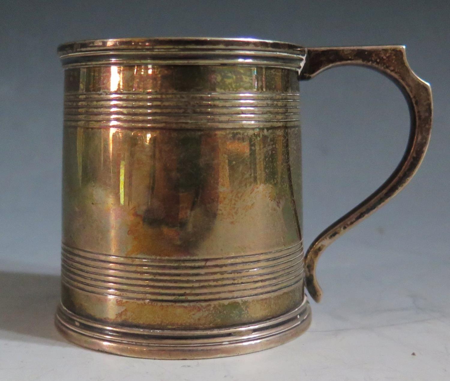 A Georgian Silver Christening Mug, marks rubbed, 111g, 6.7cm high