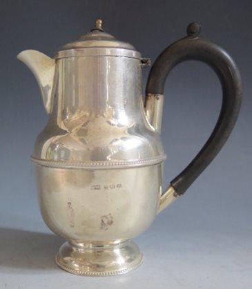 A George V Silver Hot Water Pot, Birmingham 1931, A L Davenport Ltd., 314g