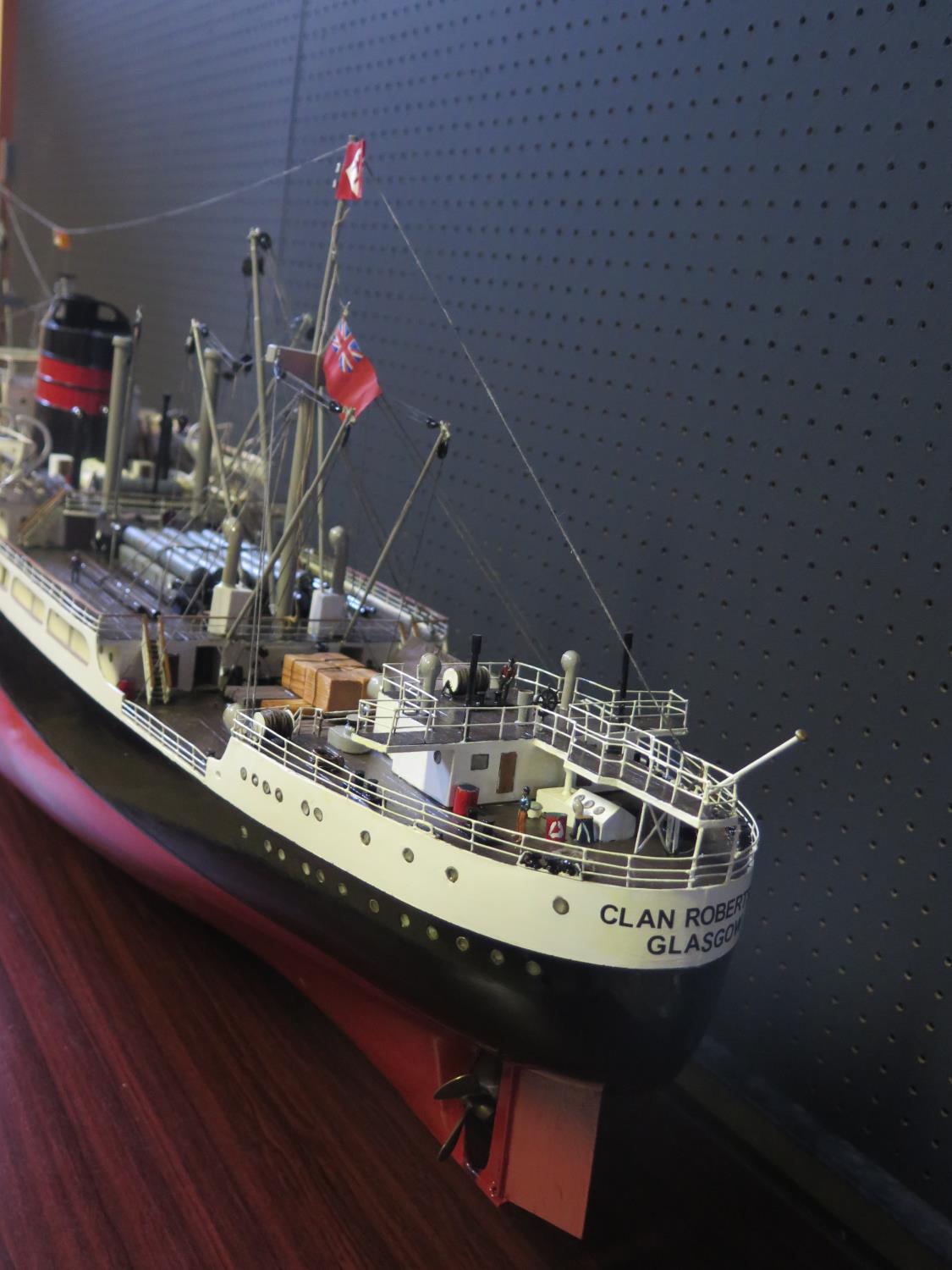 A Fine and Large Ship's Model of "CLAN ROBERTSON" Built 1954 by Greenock Dockyard Co. Glasgow for - Image 9 of 10