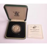 A Royal Mint 1945-1995 Anniversary of The United Nations Silver Proof Two Pound Coin with COA