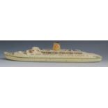 EMPRESS OF ENGLAND built by Vickers Armstrong 1957 _ Ship's model, 55cm