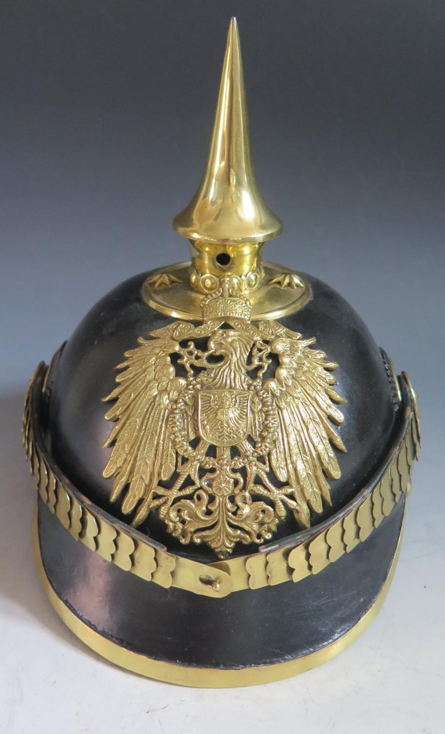 A WWI German Officer's East Afrika Pickelhaube Helmet - Image 2 of 4