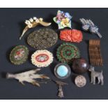 A Selection of Costume Jewellery