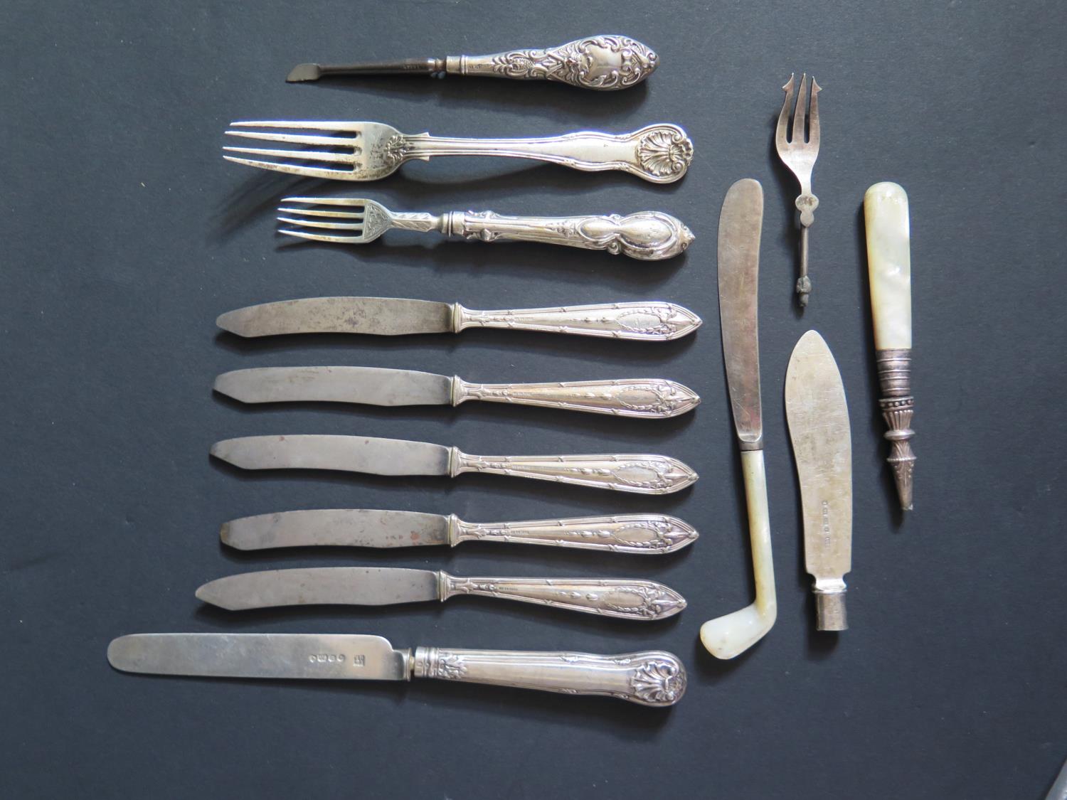 A Selection of Silver Flatware, plated butter knife with MOP 'golf club' handle and tea knives