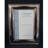 A Modern CARRS Sheffield Silver 6"x 4" Photograph Frame (unused and in original CARRS card box