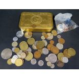 A Christmas 1914 Tin and selection of coins