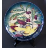 A Modern Moorcroft Limited Edition 2003 Year Plate 110/750, boxed