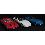Three Franklin Mint 1:24 Scale Corvettes. Appear in Excellent displayed condition in boxes.