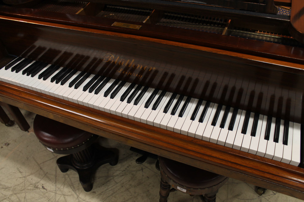 Blüthner (c1898) A 6ft 3in grand piano in a rosewood case on turned legs; together with 2 stools. - Image 3 of 4