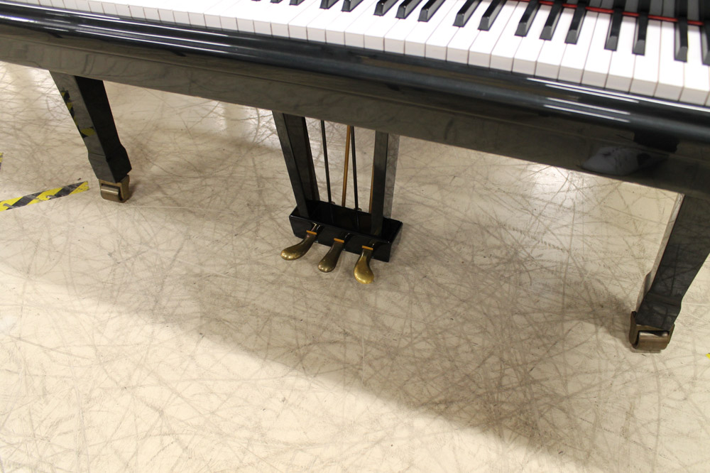 Petrof No (c1994) A 5ft 1in Model V grand piano in a bright ebonised case on square tapered legs - Image 4 of 4