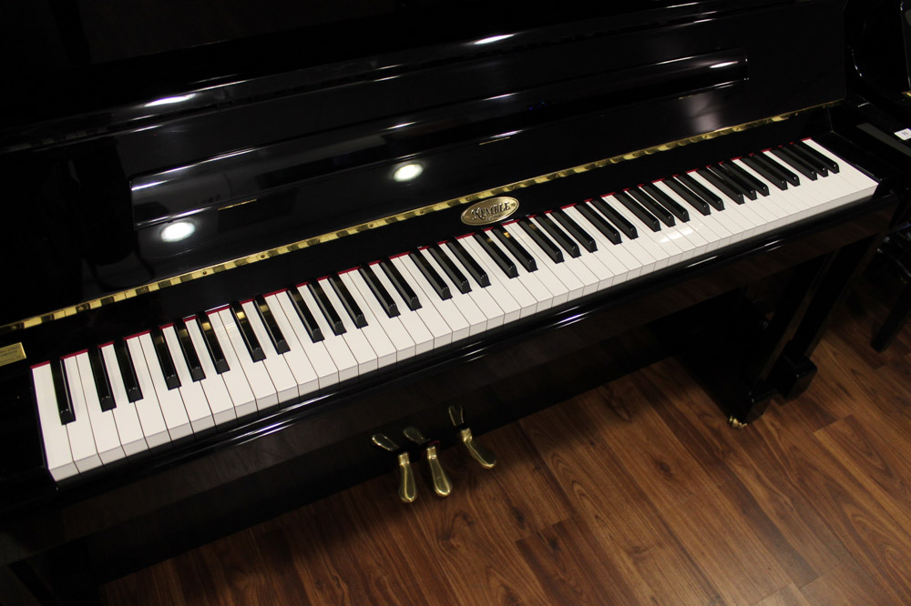 Kemble (c2014) A Model K121CL upright piano in a bright ebonised case. - Image 3 of 4