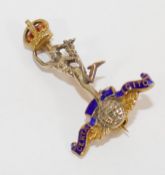 A 9 carat gold and enamel Royal Signals sweet heart brooch, Birmingham 1950, maker's mark 'JWB', 3.