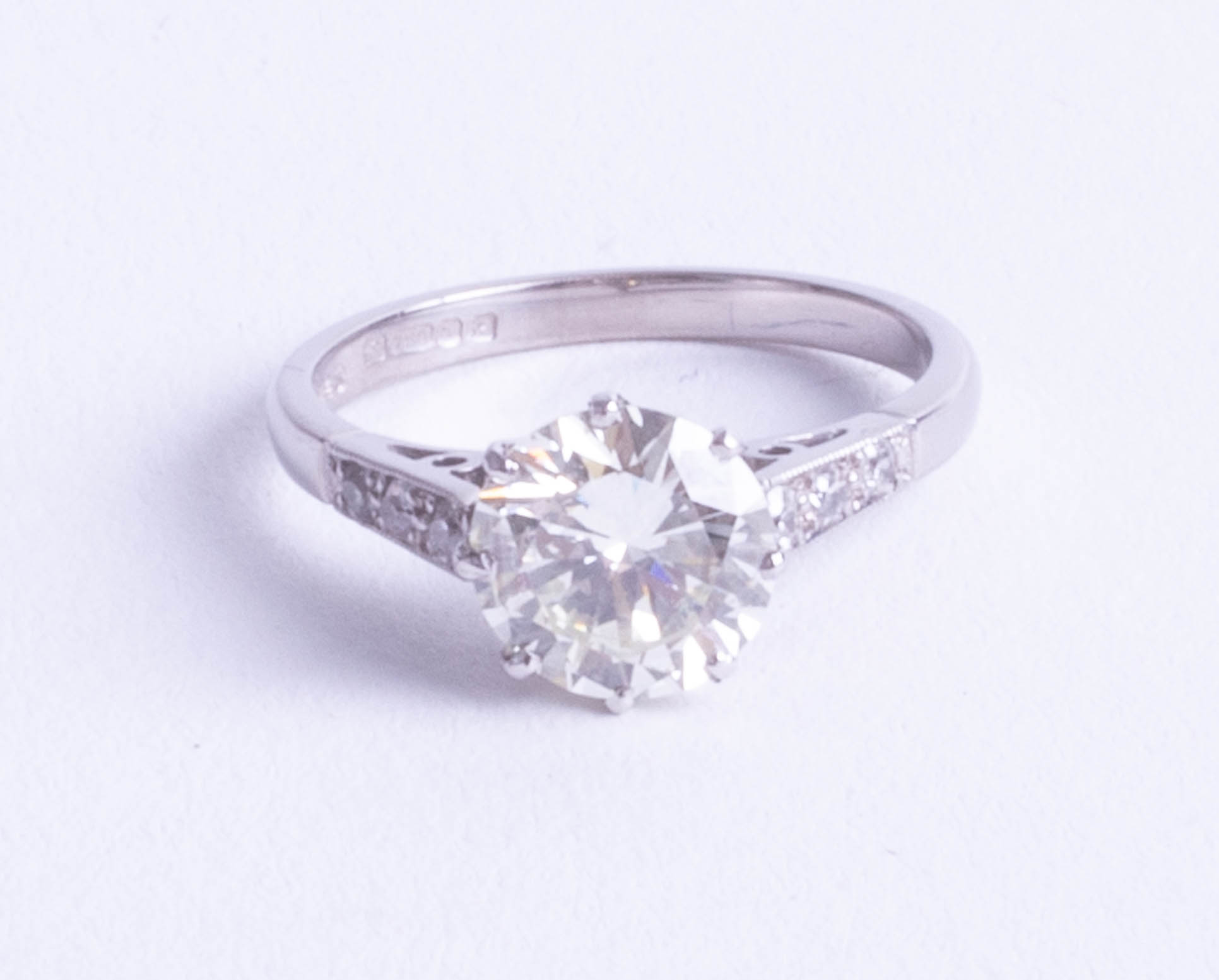 A fine 18ct white gold and diamond solitaire ring, round brilliant cut diamond weighing approx 2. - Image 4 of 4