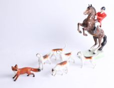 Beswick, 868 huntsman group including fox and five hounds.