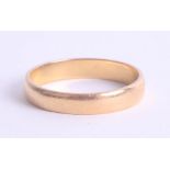 A 22ct gold wedding band, size W, 6g.