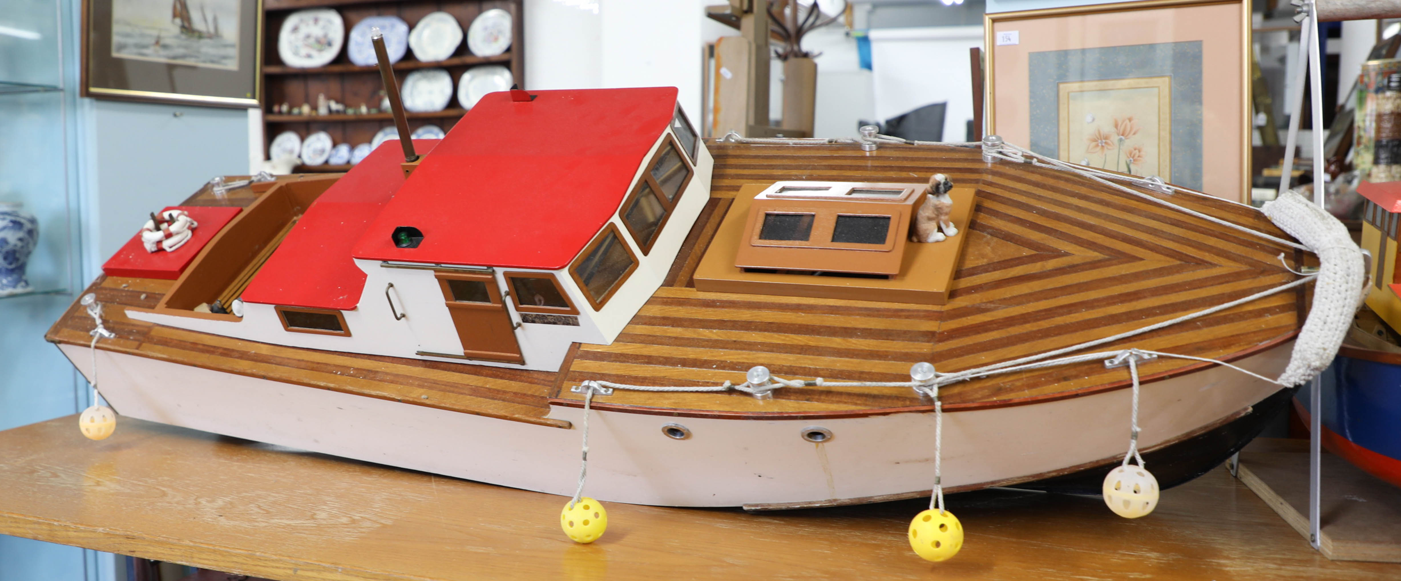 Remote control boat with servo and controller, a Pleasure Cruiser, length approx 135cm, scratch - Image 2 of 2