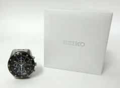 Seiko, a modern gents chronograph stainless steel wristwatch 100m, original box.