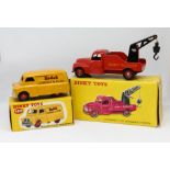 Dinky Toys, two models, Bedford Kodak, 480 boxed, Camionnette Citroën, 582 boxed (2).